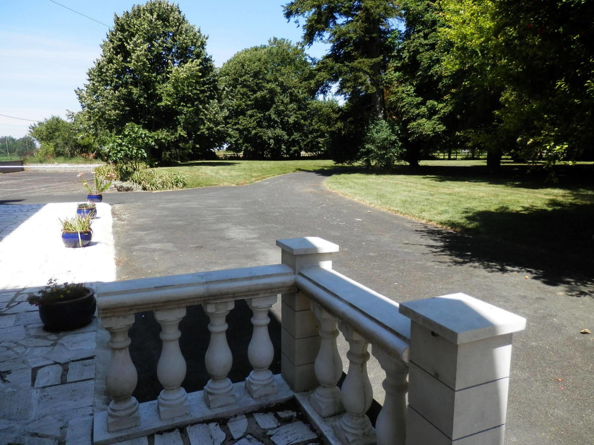 Chateau Ardilleux Exteriér fotografie